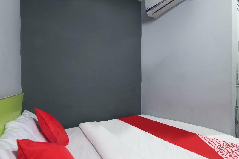 Oyo 937 Lucky Hotel Sungai Petani Exterior photo